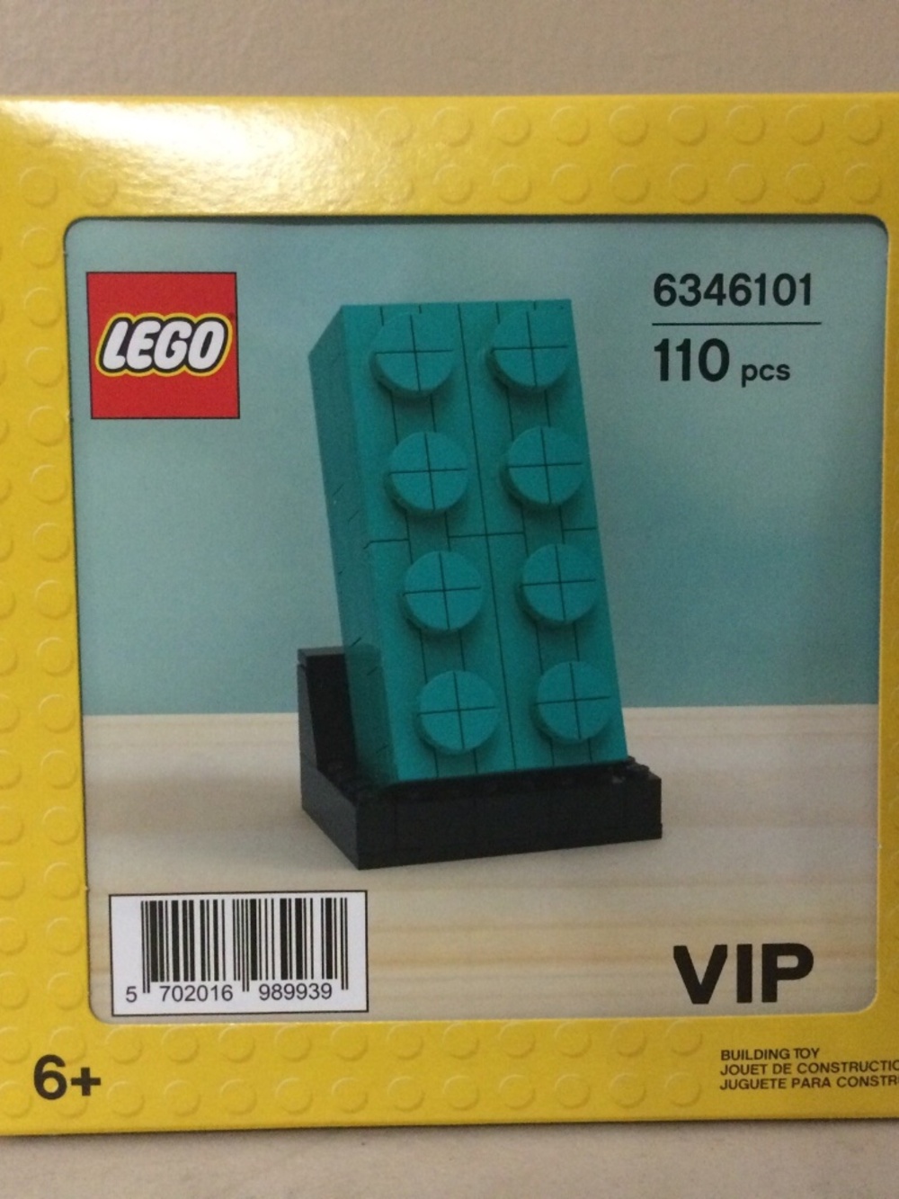 LEGO 6346101 VIP Exclusive "Dark Turquoise Buildable "4 X 2 Brick UNOPENED
